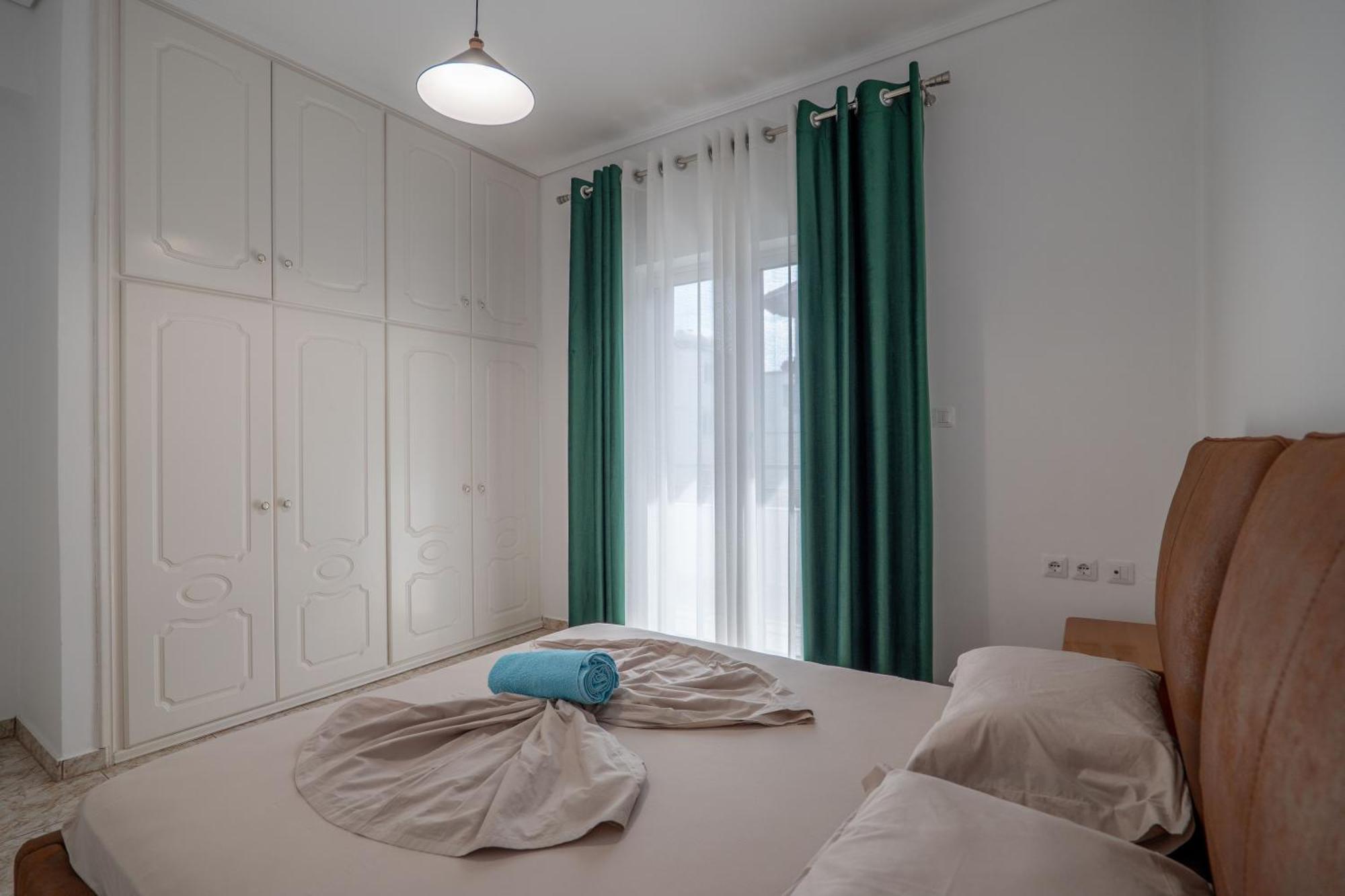 Hoteleks Inn & Suites Saranda Dış mekan fotoğraf