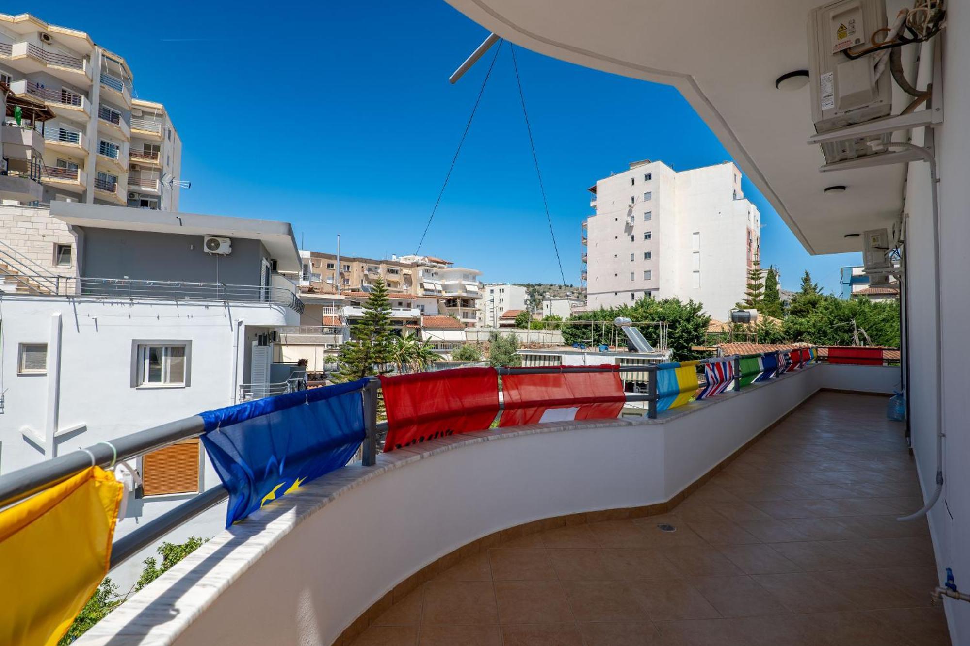 Hoteleks Inn & Suites Saranda Dış mekan fotoğraf