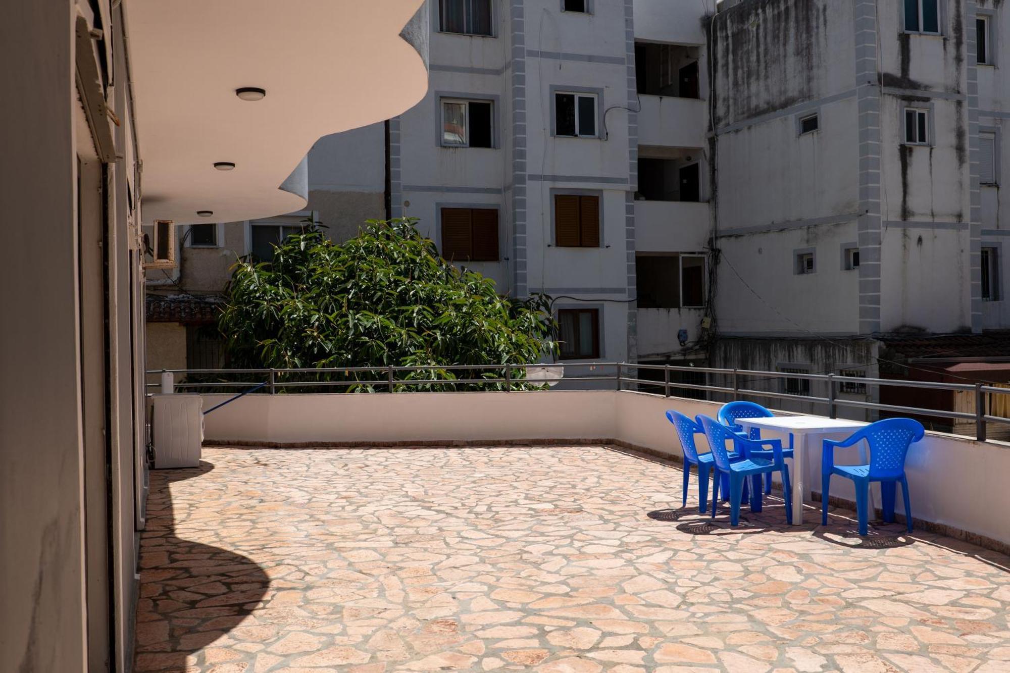 Hoteleks Inn & Suites Saranda Dış mekan fotoğraf
