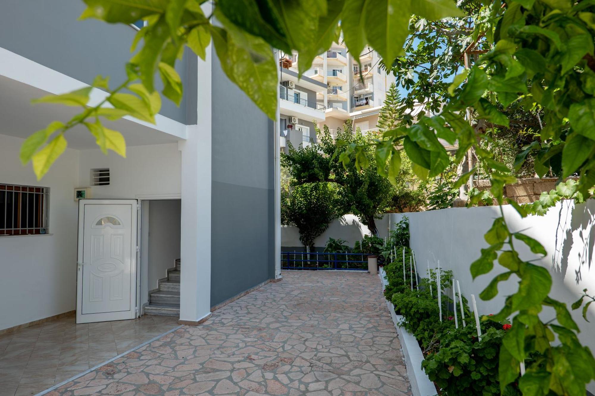 Hoteleks Inn & Suites Saranda Dış mekan fotoğraf